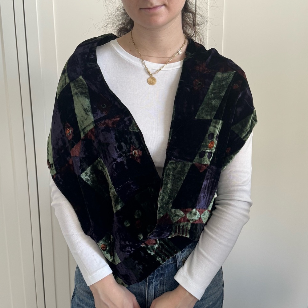 Velvet floral Shawl in Green and Black
